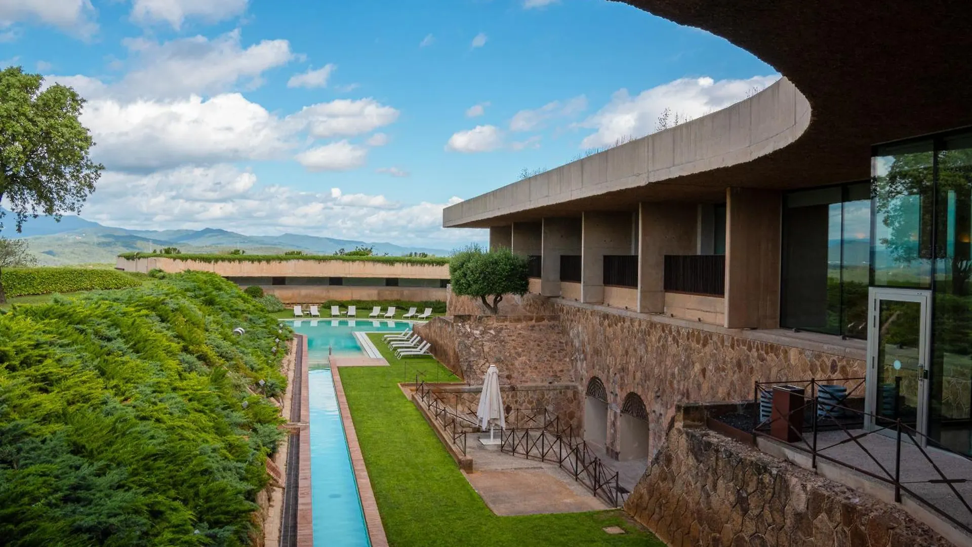 Hotel Esperit Roca location